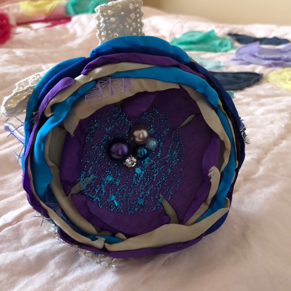 Beautiful handmade Kids headband.